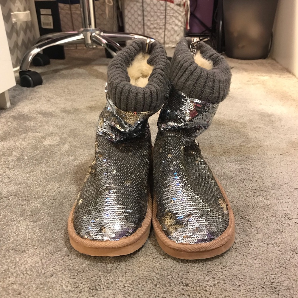 Pink boots /slippers